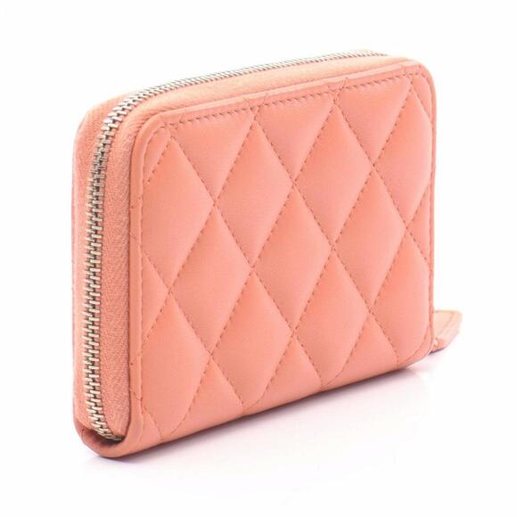 CHANEL Pink Lambskin Leather Wallet - Picture 2 of 8